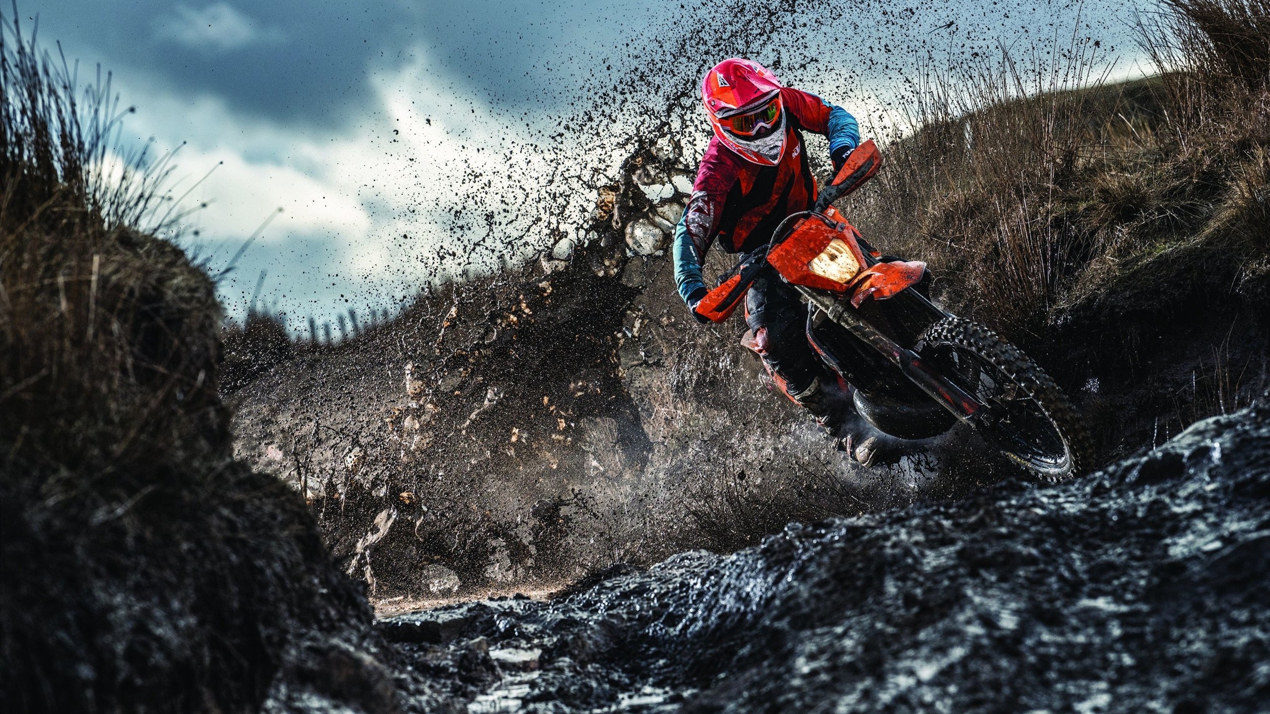 德甲攻防大比拼：速度与力量的完美结合，德甲速度最快现役球员